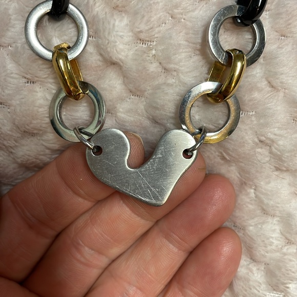 Swavorski heart mixed metal bracelet - Picture 2 of 5